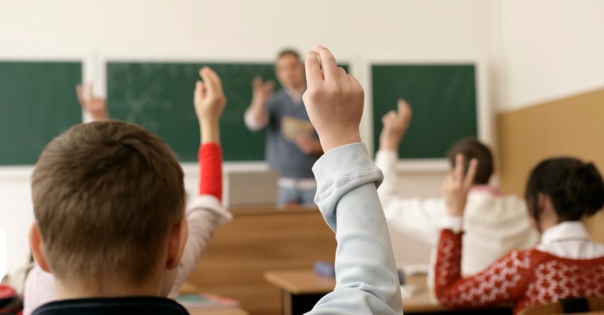 FarMagia. Cure della Strada nelle scuole per educare gli studenti alla cura della salute