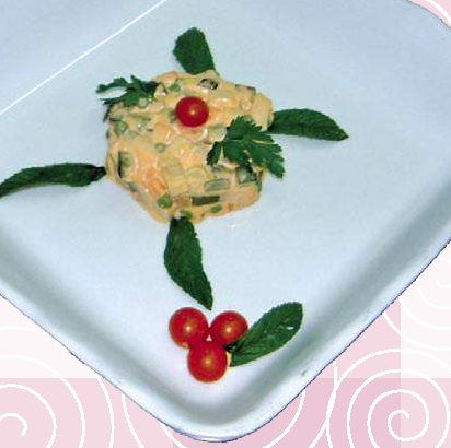 Insalatina di verdure con salsa tonnè