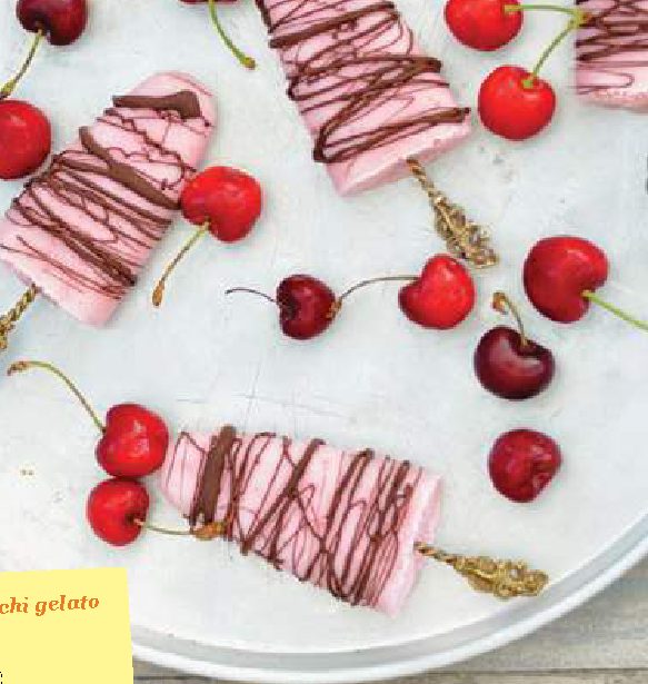 Yogurt alla frutta su stecco