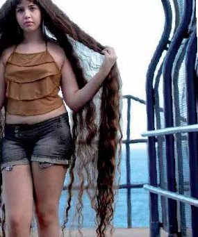 La chioma della moderna Rapunzel, 12 anni, aveva raggiunto 160 cm