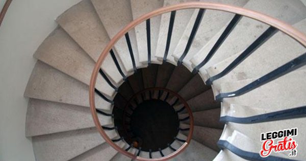 Sai perché nelle torri dei castelli le scale salgono in senso orario?